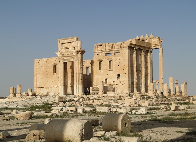 Temple of Baal as it stood at Palmyra showing the Arch at its entrance. Picture taken in 2010 by Bernard Gagnon